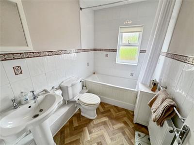 Picture 18